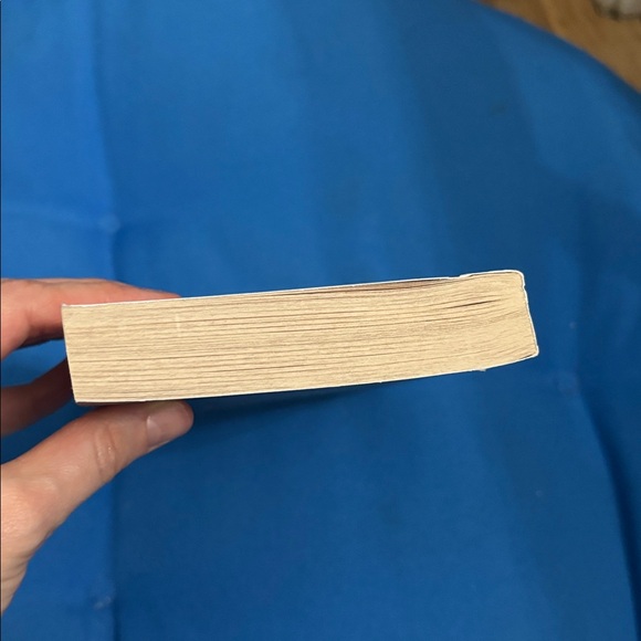 Moon Called By Patricia Briggs Soft Cover #1 New YorkTimesBestsellingAuthorNWOTS - Picture 4 of 6